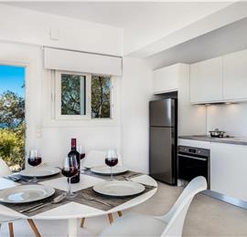 4 bedroom villa with pool and sea view in Perithia, Corfu, sleeps 9